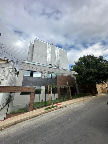 apartment em Rua Cônego Floriano, Sagrada Família - Belo Horizonte - MG