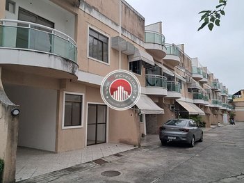 house em Estrada Meringuava, Taquara - Rio de Janeiro - RJ