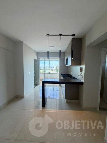 apartment em Avenida Terezina, Brasil - Uberlândia - MG