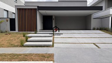 house em Rua Pedro Zolczak, Quiririm - Taubaté - SP