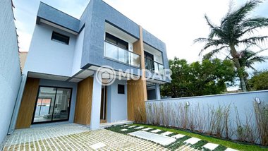 house em Rua do Bié, Campeche - Florianópolis - SC