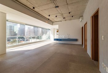 apartment em Rua Coronel Joaquim Ferreira Lobo, Vila Nova Conceição - São Paulo - SP