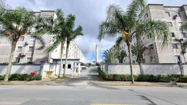 apartment em Rua Elizabeth Rech, Paranaguamirim - Joinville - SC