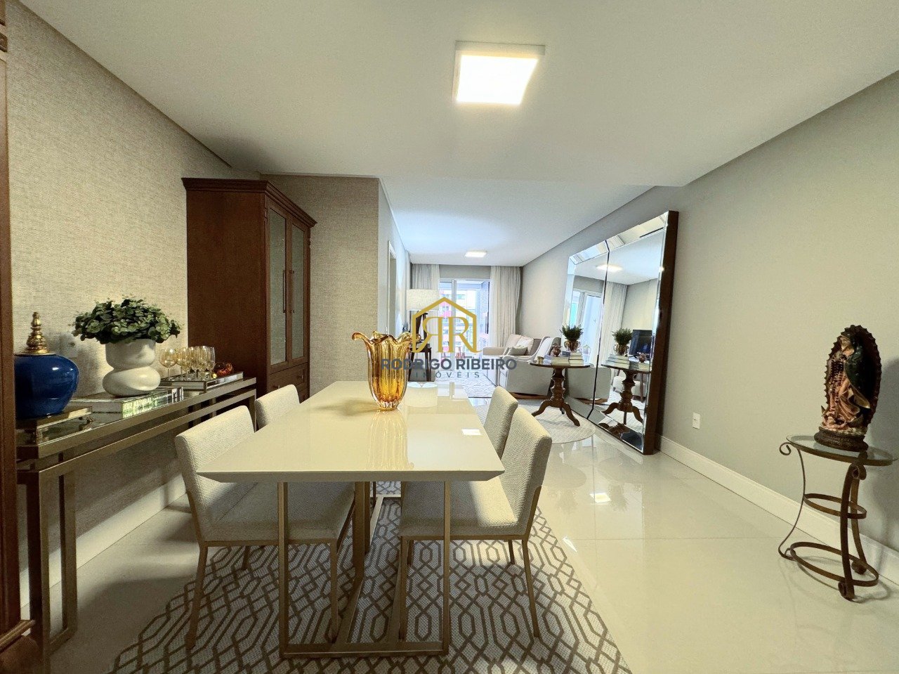 Sala 05