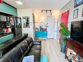 apartment em Rua Viaza, Jardim Aeroporto - São Paulo - SP