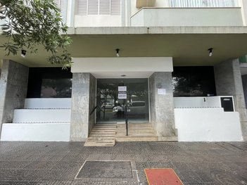 commercial_property em Avenida Governador Parigot de Souza, Zona 31 - Maringá - PR