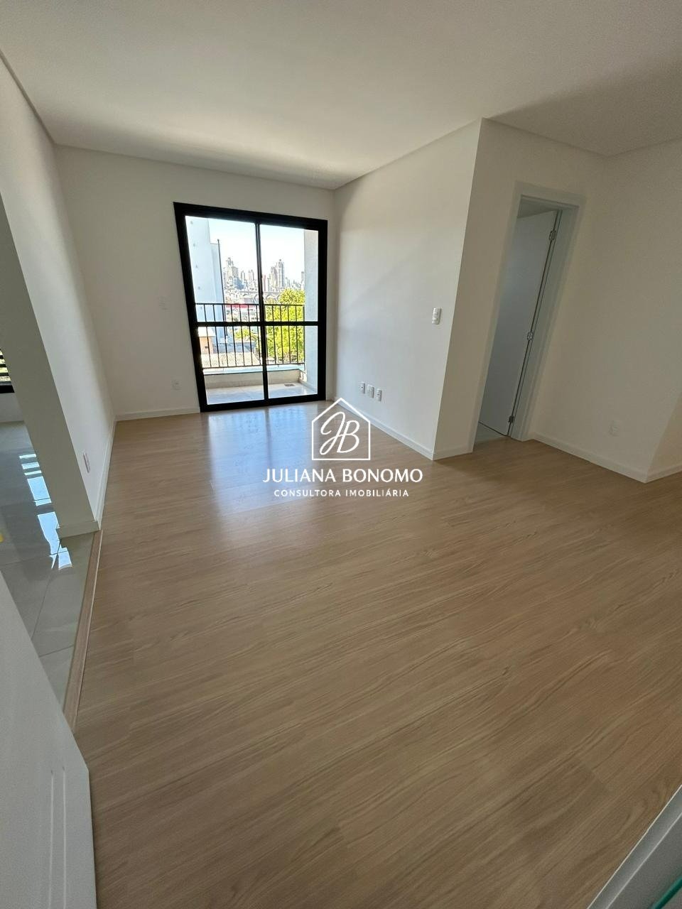 00b372b7-bdeb-4d28-a297-0427f544f15d