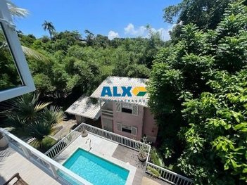 house em Rua Amadeu Gomes, Sapê - Niterói - RJ