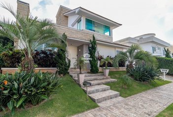 house em Rua dos Camuris, Jurerê Internacional - Florianópolis - SC