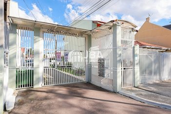 house em Rua Alcino Guanabara, Hauer - Curitiba - PR