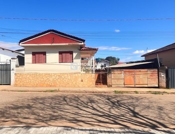 house em Avenida Dois de Outubro, Campanha - Campanha - MG