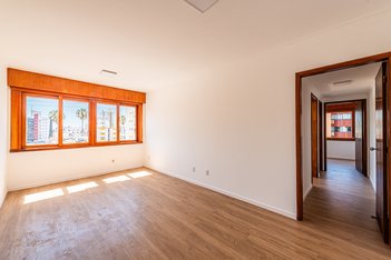 apartment em Rua Botafogo, Menino Deus - Porto Alegre - RS