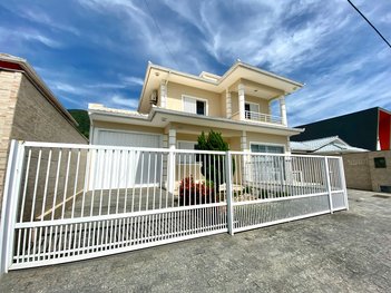 house em Rua Arcanjo Cândido da Silva, Praia de Fora - Palhoça - SC