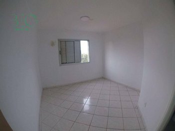 apartment em Rua Serra de São Domingos, Vila Carmosina - São Paulo - SP