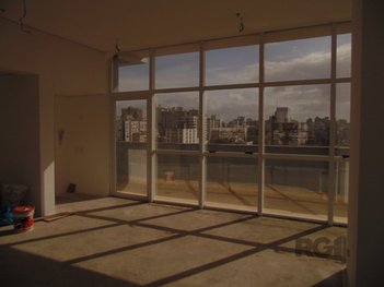 office em Eudoro Berlink, Auxiliadora - Porto Alegre - RS