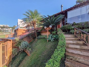 house em Doutor Jorge Fayet, Chácara das Pedras - Porto Alegre - RS