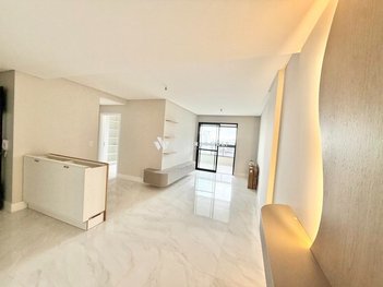 apartment em Avenida Brigadeiro da Silva Paes, Campinas - São José - SC