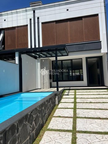 house em Rua Santo Alexandre, São Francisco de Assis - Camboriú - SC