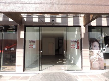 business em Rua 24 de Maio, Centro - Osório - RS