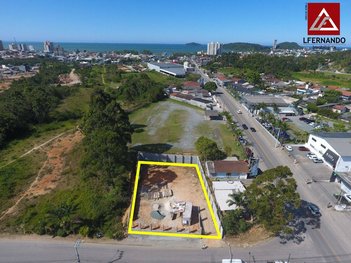 land_lot em Rua Nossa Senhora Aparecida, Balneário Piçarras - Balneário Piçarras - SC