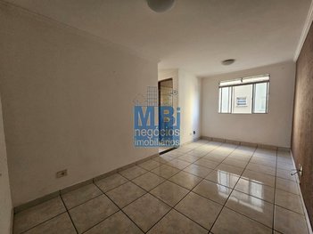 apartment em Rua Serra do Pilar, Jardim Macedônia - São Paulo - SP