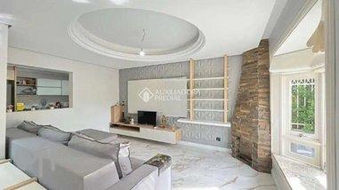 house em Ivo Walter Kern, Hipica - Porto Alegre - RS