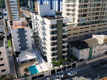 residential_building em Rua Mário Tamashiro, Canto do Forte - Praia Grande - SP