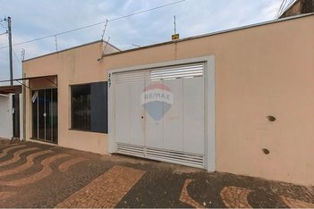 house em Avenida Presidente Castello Branco, Conjunto Habitacional Narciso Gomes - Araras - SP