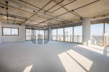 apartment em Avenida Hélio Pellegrino, Vila Nova Conceição - São Paulo - SP