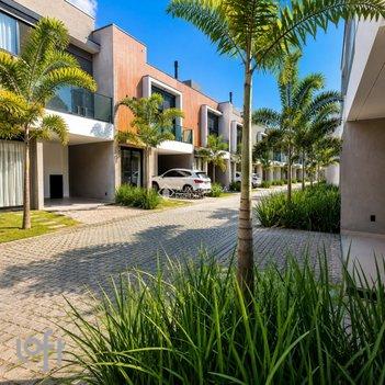 house em 100, Balneario Ponta do Papagaio - Palhoça - SC