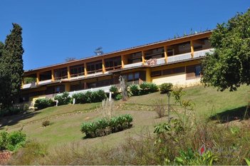 house em Bolivia, Nogueira - Petrópolis - RJ
