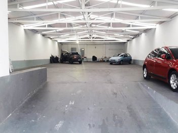 industrial em Rua Itambacuri, Carlos Prates - Belo Horizonte - MG