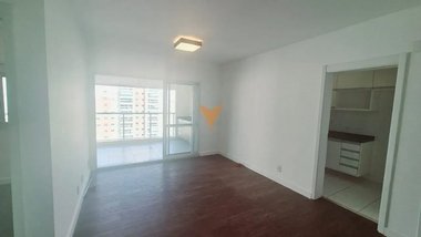 apartment em Avenida Sebastião Davino dos Reis, Jardim Tupanci - Barueri - SP