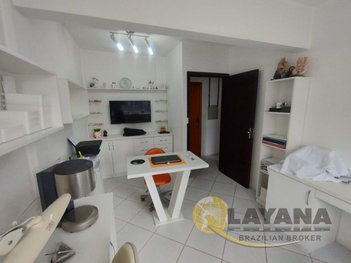office em Uruguai, Centro Histórico - Porto Alegre - RS