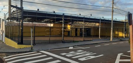 industrial em Rua Dom Pedro II, Vila Monteiro (Gleba I) - São Carlos - SP