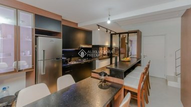 apartment em Avenida General Barreto Viana, Chácara das Pedras - Porto Alegre - RS