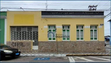 commercial_building em Rua Corneteiro de Jesus, Centro - Jacareí - SP