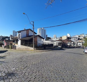 house em Sarmento Leite, Exposição - Caxias do Sul - RS