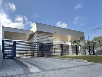 house em Rua das Araras, Novo Mundo - Curitiba - PR