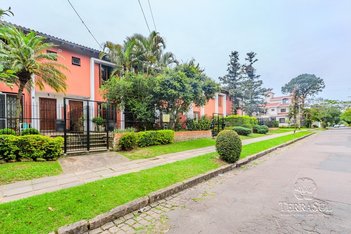 house em Oswaldo Gonçalves Cruz, Ipanema - Porto Alegre - RS