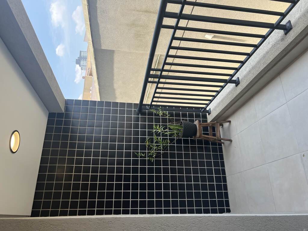 img2