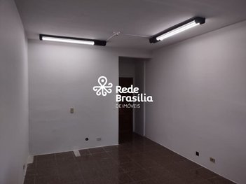 office em Centro Comercial Bloco D, Cruzeiro Velho - Brasília - DF