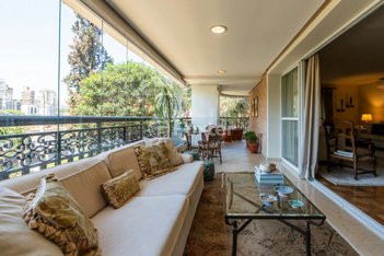 apartment em Rua Traipu, Pacaembu - São Paulo - SP