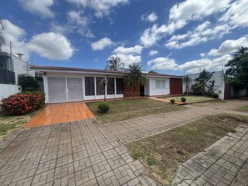 house em Rua Santa Maria, Zona 07 - Maringá - PR