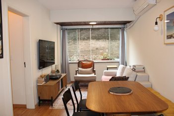 apartment em Rua General Bento Martins, Centro Histórico - Porto Alegre - RS