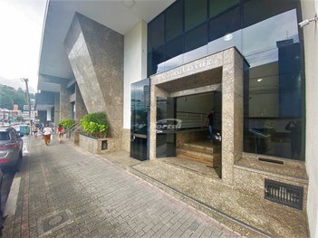 office em Rua Doutor Amadeu da Luz, Centro - Blumenau - SC