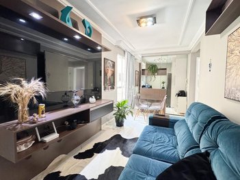 apartment em Rua Lothario Boutin, Pinheirinho - Curitiba - PR