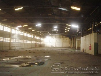 industrial em Avenida Pirâmide, Eldorado - Diadema - SP