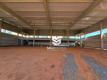 industrial em Avenida Doutor Luiz Mendes Almeida, Vila Espírito Santo - Sorocaba - SP