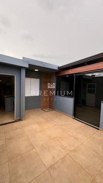 house em Avenida dos Ferreiras, Aclimação - Uberlândia - MG